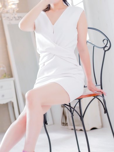 徳田あや